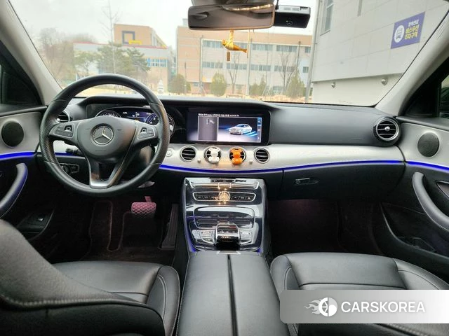 Mercedes-Benz E-Class W213 id 4206736 из Кореи 17