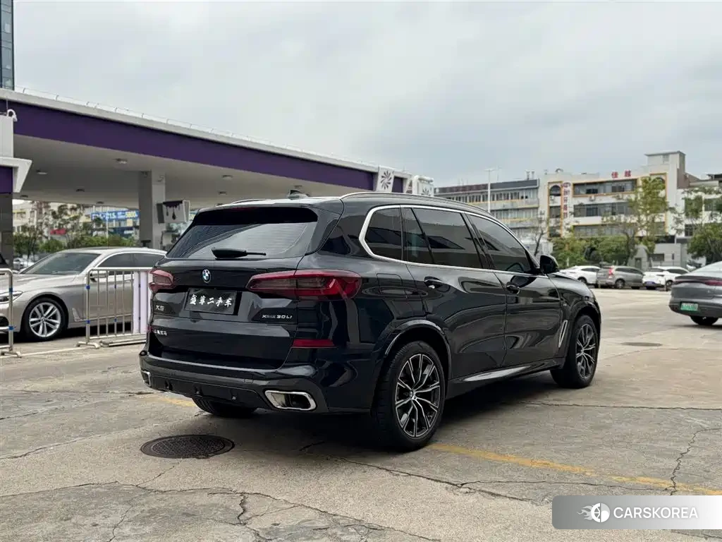 BMW X5 id 4634827 из Китая 15