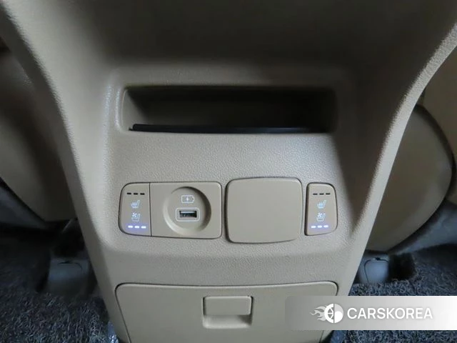Kia The New Carnival id 4397000 из Кореи 17