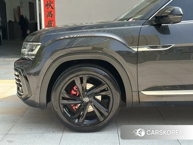Volkswagen Tourang id 4301485 из Китая 22