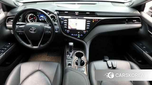 Toyota Camry (XV70) id 4351099 из Кореи 32