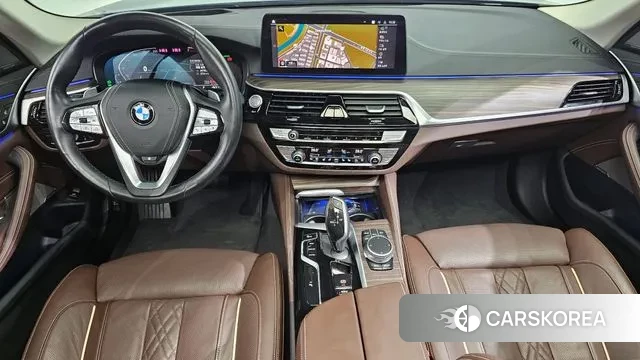 BMW 5 Series (G30) id 3407068 из Кореи 17