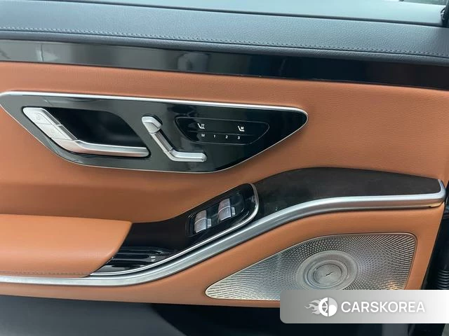 Mercedes-Benz S-class id 4257030 из Китая 27