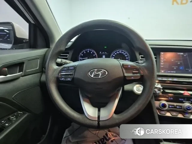 Hyundai The New Avante AD id 3254171 из Кореи 16