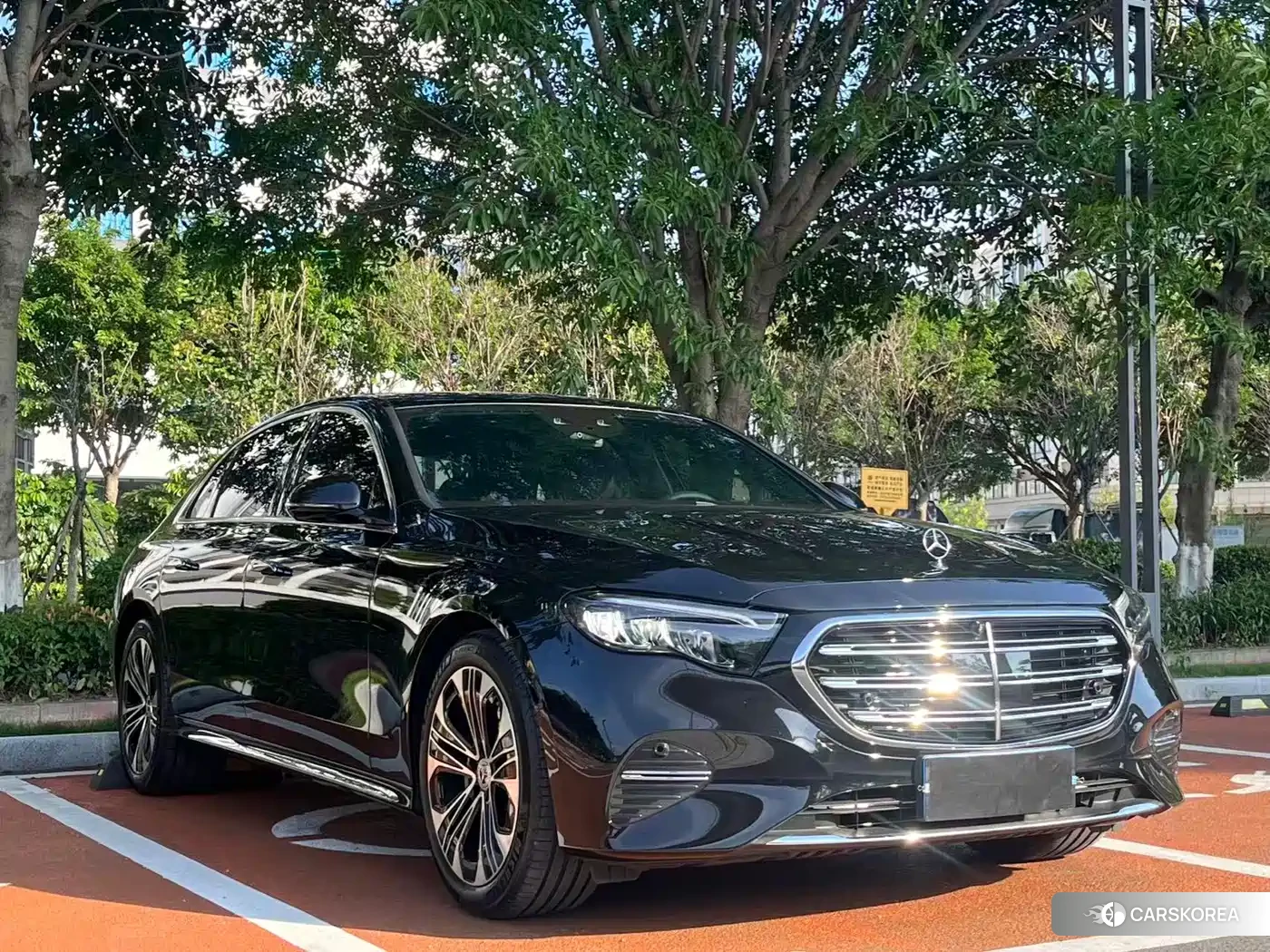 Mercedes-Benz E-Class id 4577735 из Китая 7