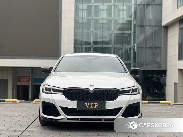 BMW 5 series PHEV id 4262423 из Китая 11