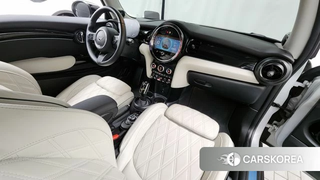 Mini Cooper S id 4316133 из Кореи 27