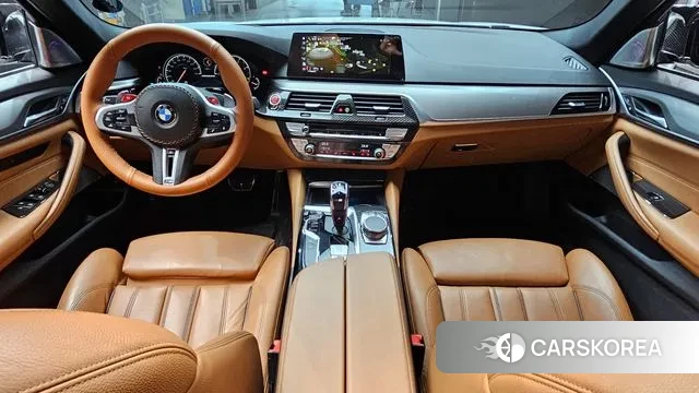 BMW 5 Series (G30) id 3737351 из Кореи 17