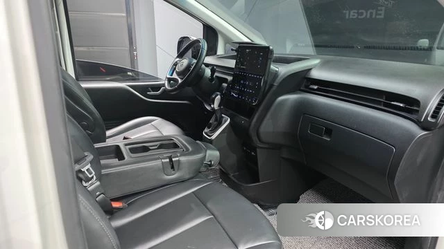 Hyundai Staria id 4222909 из Кореи 27