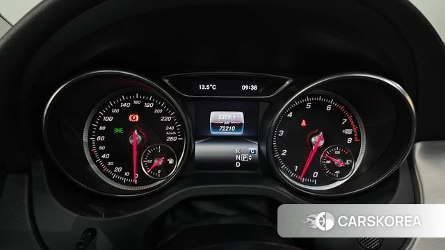 Mercedes-Benz GLA-Class X156 id 4020480 из Кореи 17