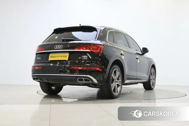 Audi Q5L id 4257789 из Китая 17