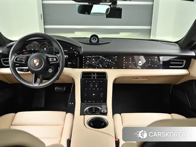 Porsche Taycan id 2423327 из Кореи 17