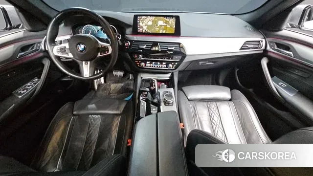 BMW 5 Series (G30) id 3593143 из Кореи 17