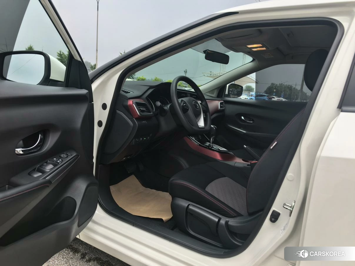 Nissan Bluebird id 4492779 из Китая 7