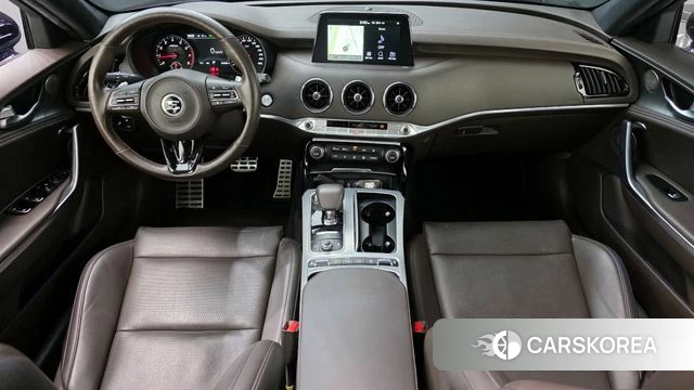 Kia Stinger id 3820051 из Кореи 17