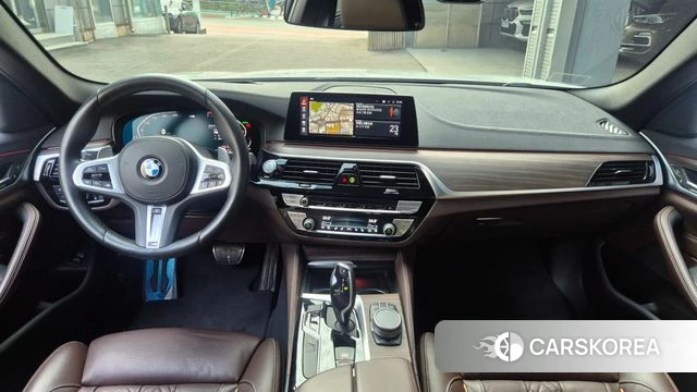 BMW 5 Series (G30) id 4203296 из Кореи 16