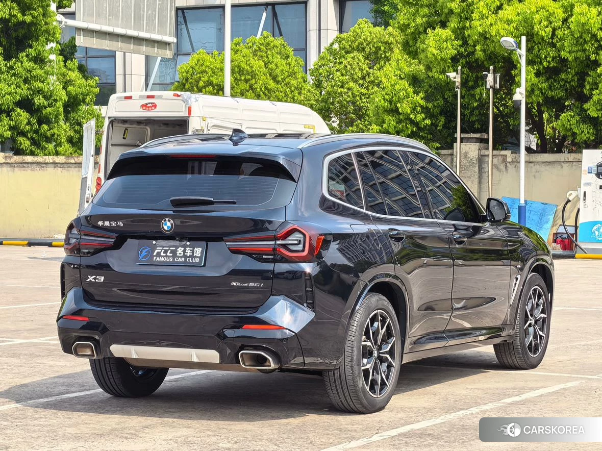 BMW X3 id 4453815 из Китая 15