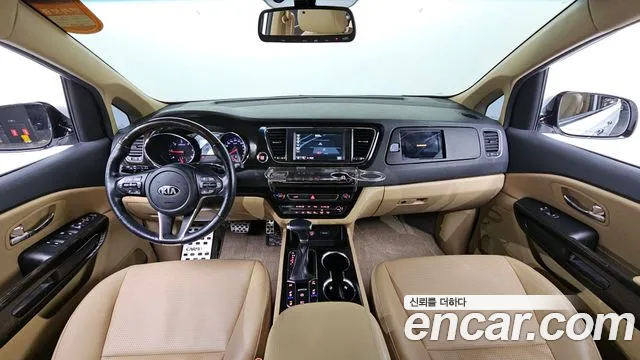 Kia The New Carnival id 2488830 из Кореи 17