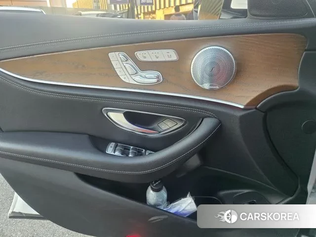 Mercedes-Benz E-Class W213 id 3434660 из Кореи 8