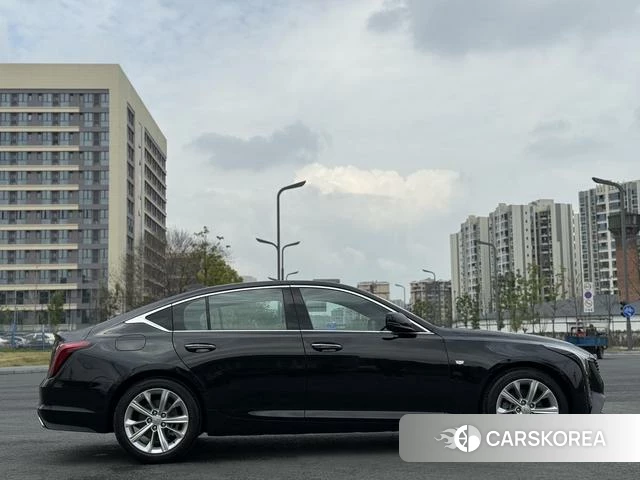 Cadillac CT5 id 4182570 из Китая 18