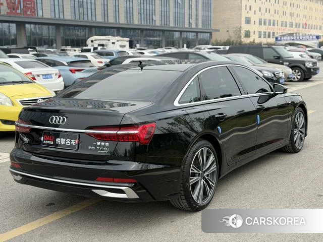 Audi A6L id 4260783 из Китая 7