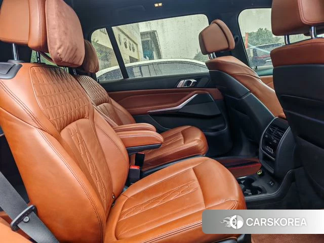 BMW X7 id 4335990 из Китая 8