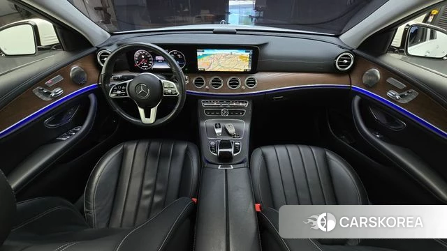 Mercedes-Benz E-Class W213 id 4304653 из Кореи 17