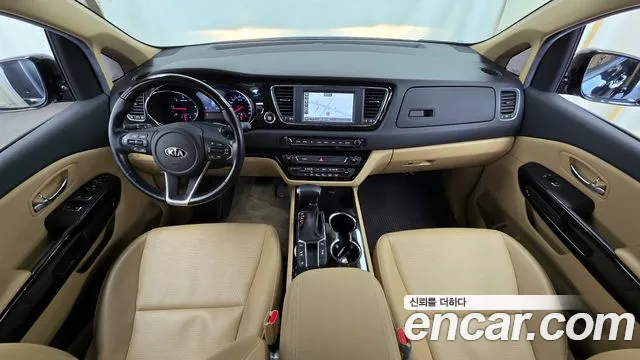 Kia The New Carnival id 2713233 из Кореи 17