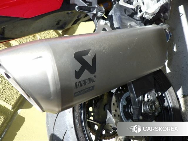 Honda CBR1000RR-R FIREBLADE SP id 3950005 из Японии 22