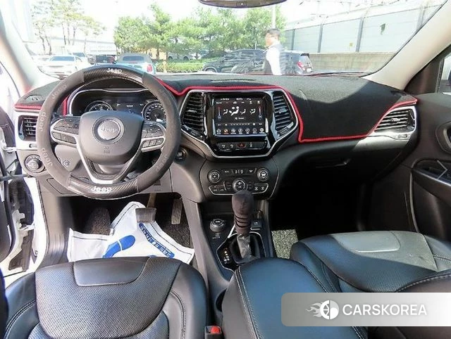 Jeep Cherokee (KL) id 4203255 из Кореи 17