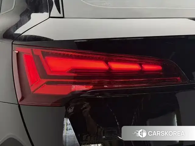 Audi Q5L id 4570669 из Китая 14