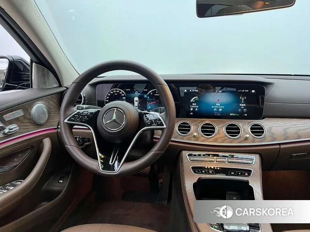 Mercedes-Benz E-class id 4236384 из Китая 31