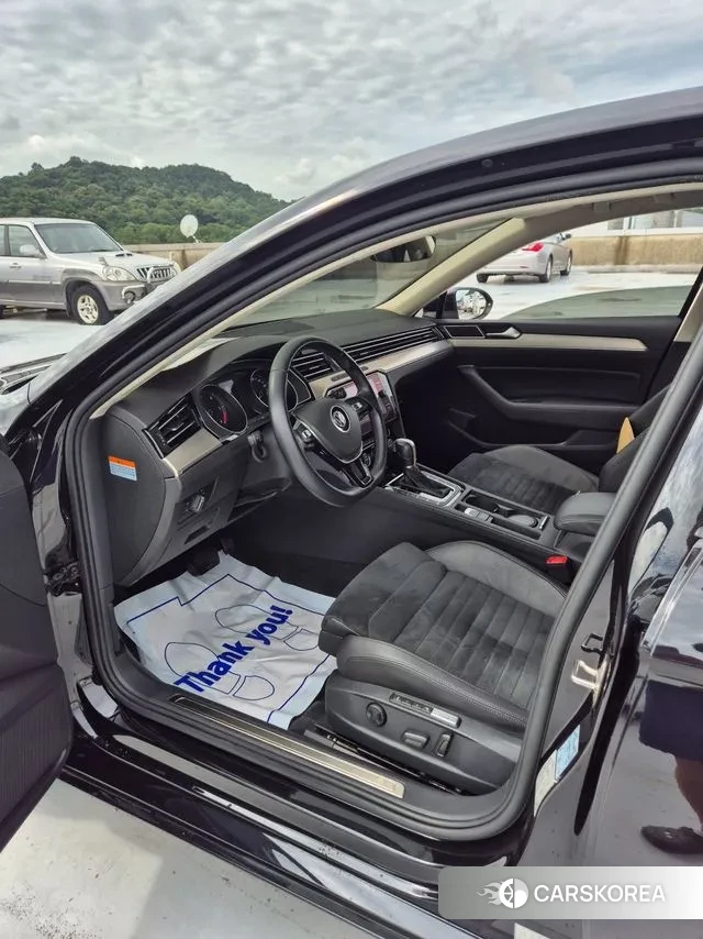 Volkswagen Passat GT (B8) id 3220973 из Кореи 17