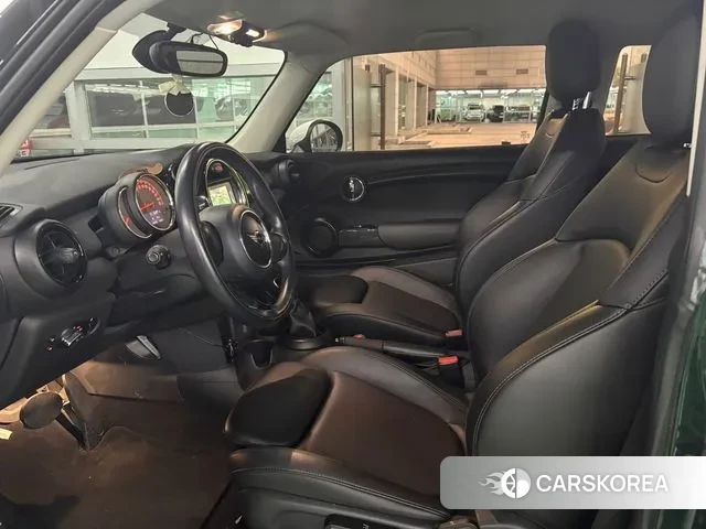 Mini Cooper id 3041523 из Кореи 8