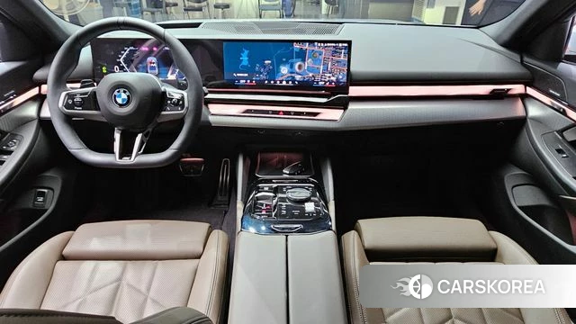 BMW 5 Series (G60) id 4493548 из Кореи 27