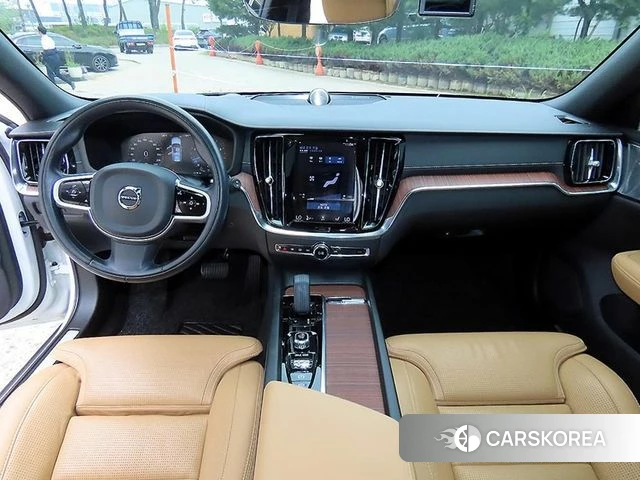 Volvo V60 Cross-Country 2nd Generation id 4614601 из Кореи 17