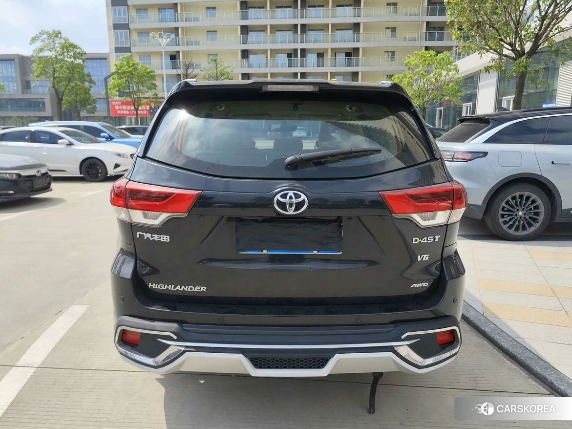 Toyota Highlander id 4499068 из Китая 7