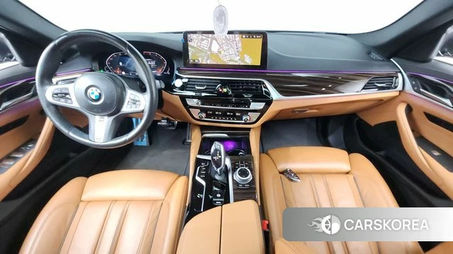 BMW 5 Series (G30) id 4195342 из Кореи 17