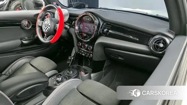 Mini Cooper S id 3572873 из Кореи 17