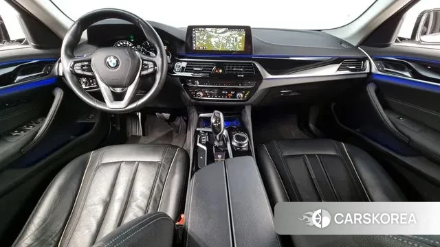 BMW 5 Series (G30) id 3188496 из Кореи 17