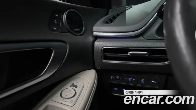 Hyundai Sonata (DN8) id 2671782 из Кореи 17