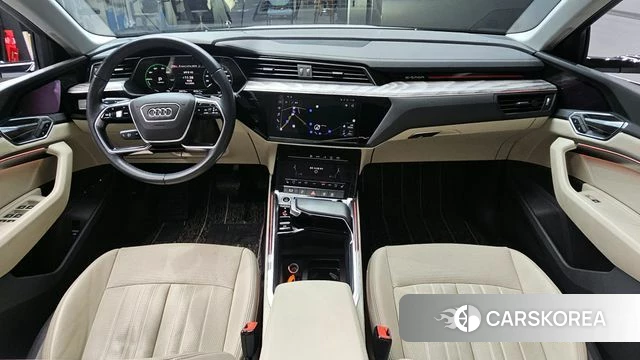 Audi e-Tron id 3923290 из Кореи 17