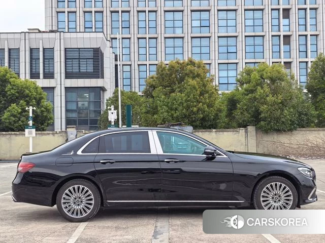 Mercedes-Benz E-class id 4220030 из Китая 15