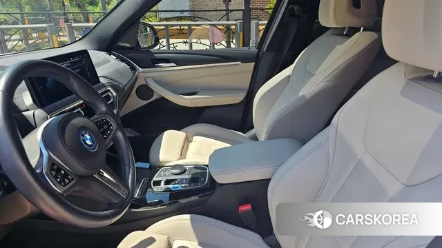 BMW iX3 id 3021350 из Кореи 13