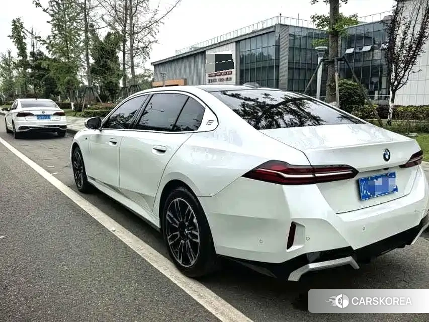 BMW 5 series id 4553952 из Китая 7