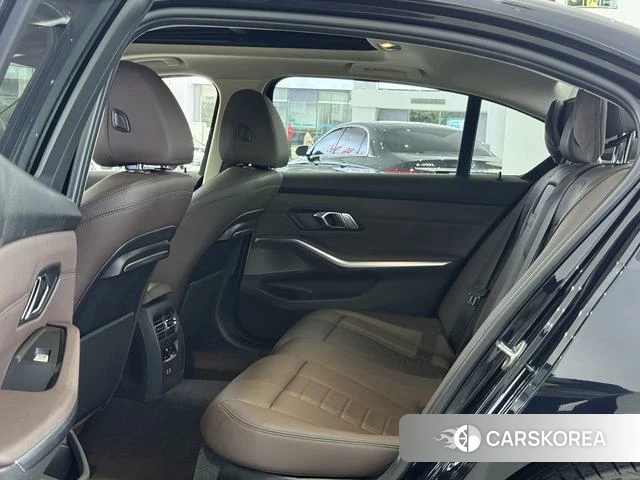 BMW 3 series id 4275565 из Китая 14