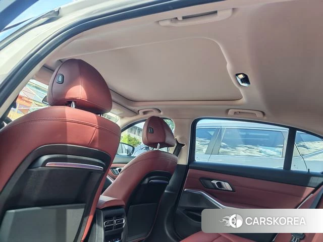 BMW 3 series id 4257624 из Китая 15