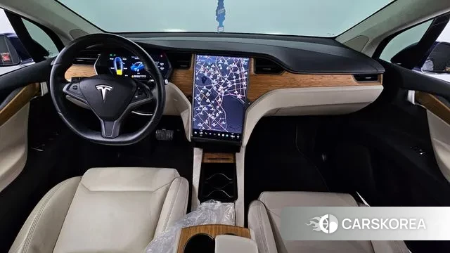 Tesla Model X id 3139604 из Кореи 17