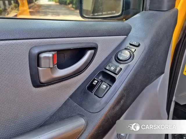 Hyundai The New Grand Starex id 3297373 из Кореи 17