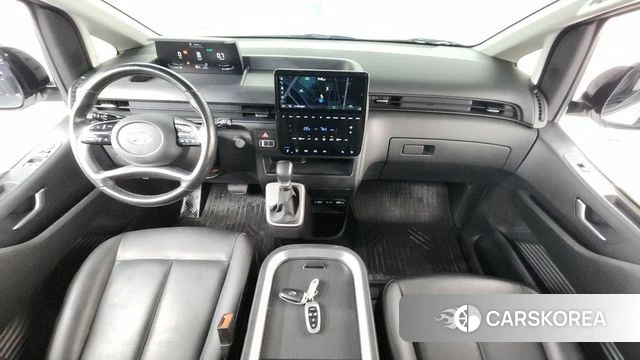 Hyundai Staria id 4401152 из Кореи 32